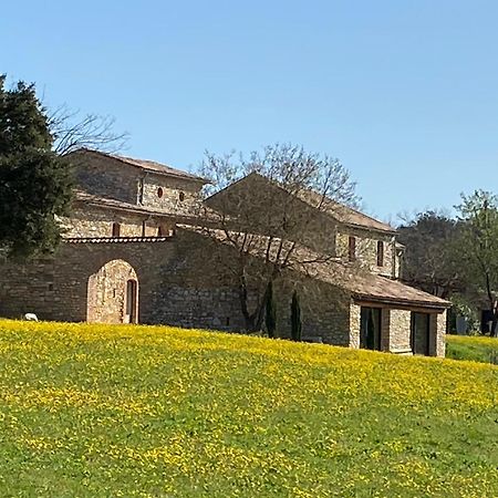 Mas Des Terres Rouges Vezenobres Exterior foto
